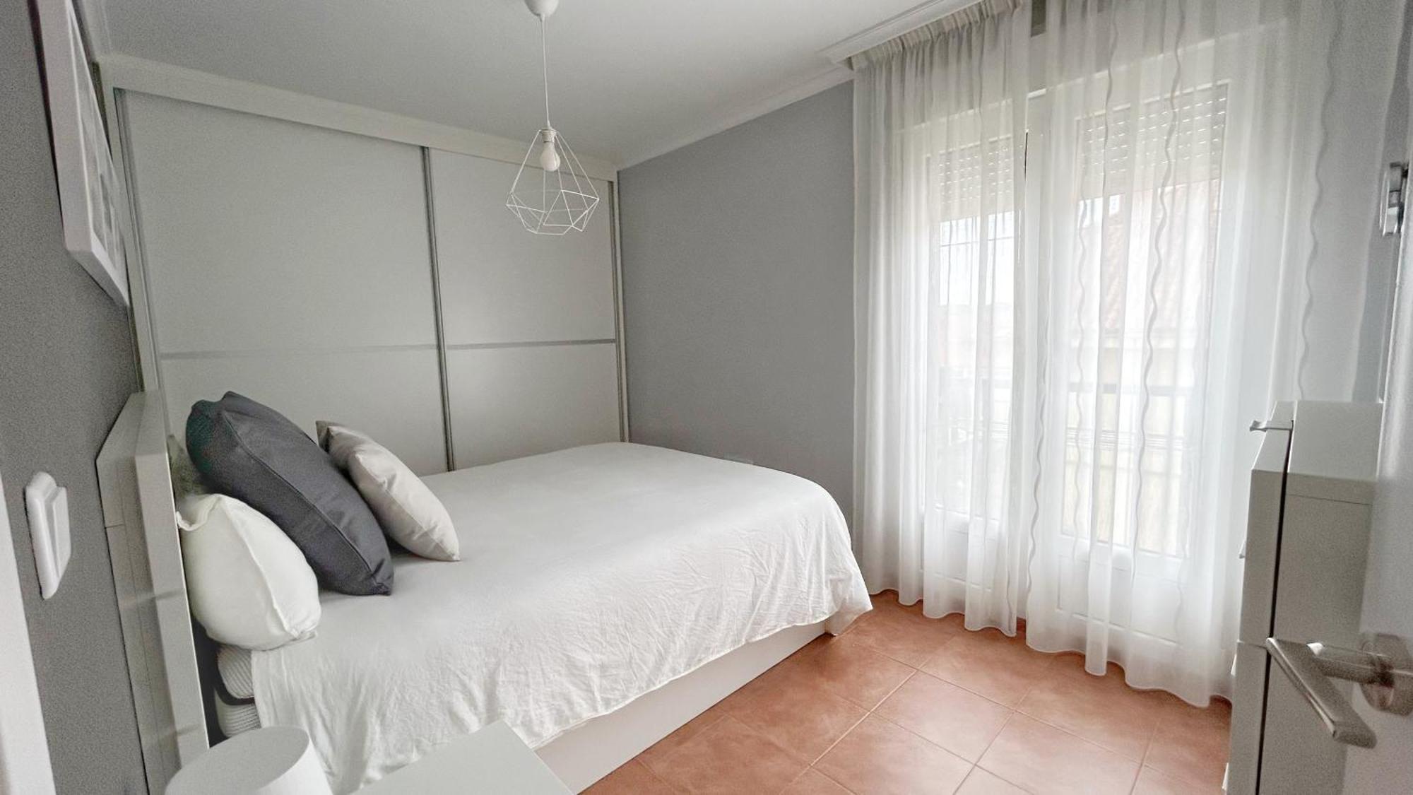 Comillas Bº Casasola - Residencial Lagos Azules - Netflix, Prime, Wifi & Free Indoor Parking Kültér fotó