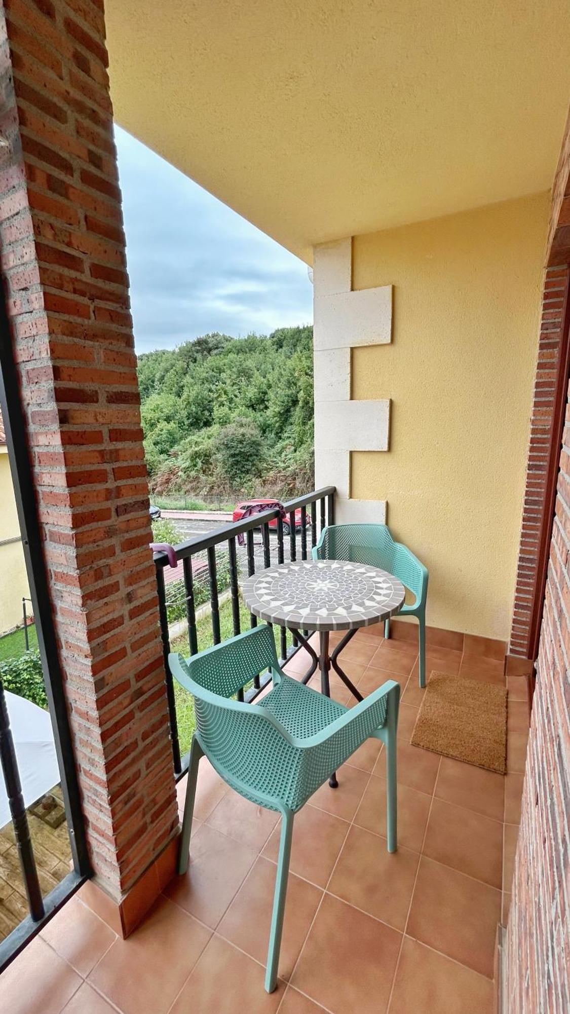 Comillas Bº Casasola - Residencial Lagos Azules - Netflix, Prime, Wifi & Free Indoor Parking Kültér fotó