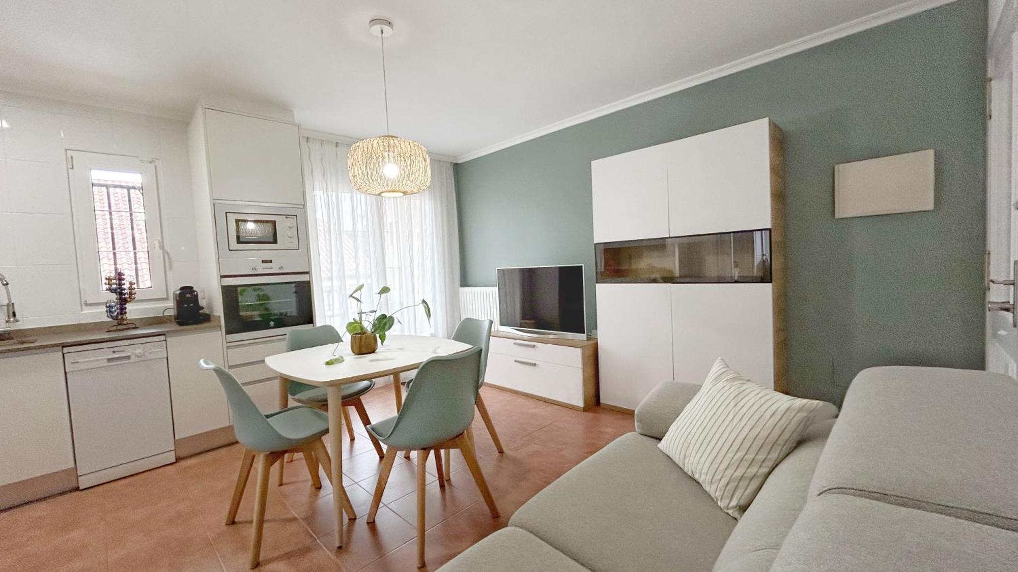 Comillas Bº Casasola - Residencial Lagos Azules - Netflix, Prime, Wifi & Free Indoor Parking Kültér fotó